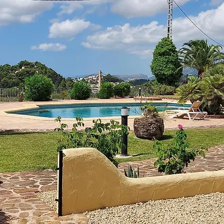 Romantisches Haus Mit Meerblick Und Gemeinschaftspool 4*