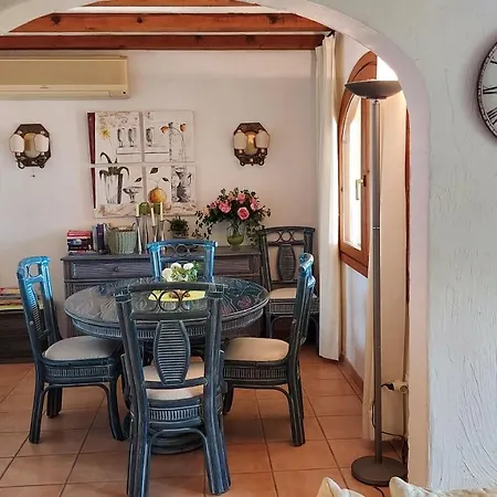 Romantisches Haus Mit Meerblick Und Gemeinschaftspool ホテル テウラーダ
